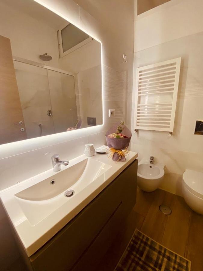 Large Garden Apartment Roma Ngoại thất bức ảnh