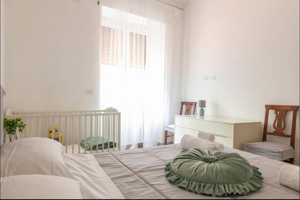 Large Garden Apartment Roma Ngoại thất bức ảnh
